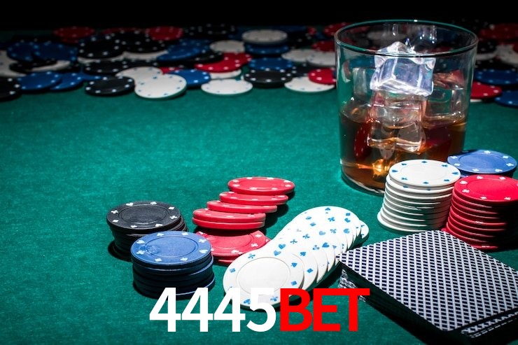 A Experiência Imersiva dos Cassinos Ao Vivo no 4445bet